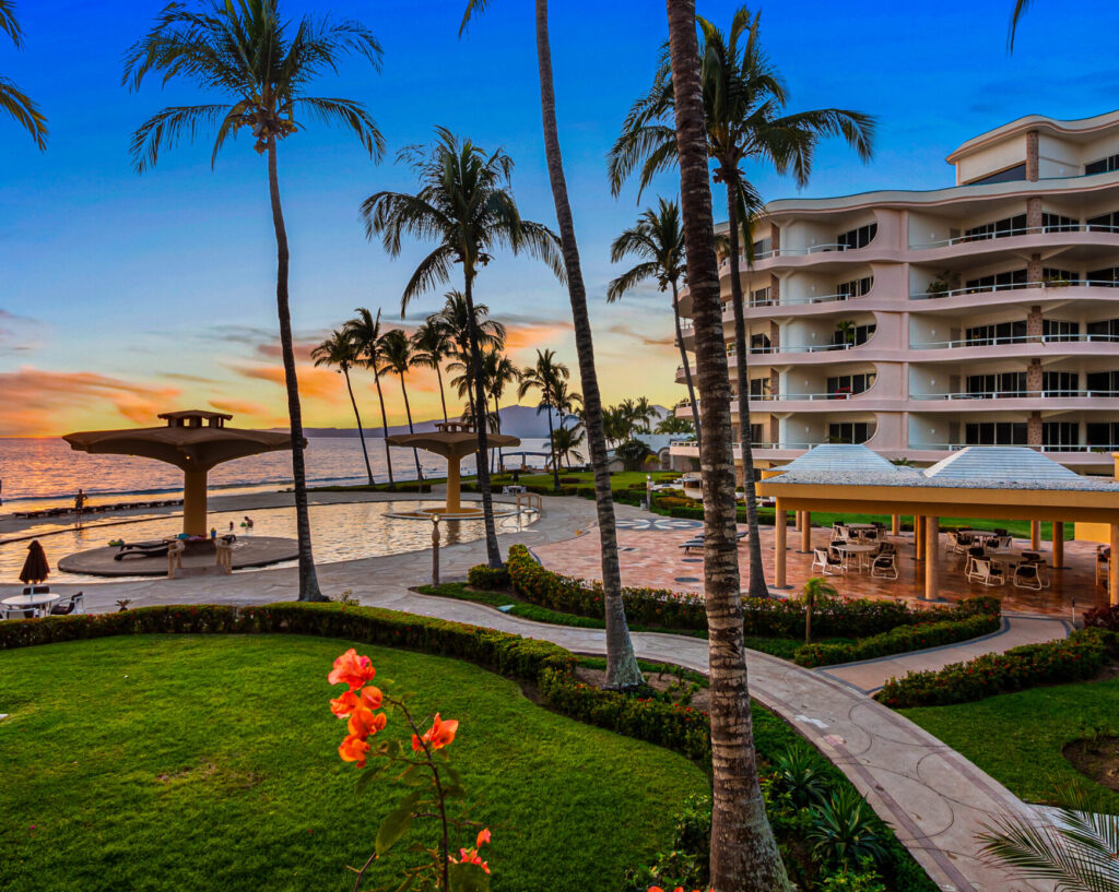 puerto vallarta resort on the beach