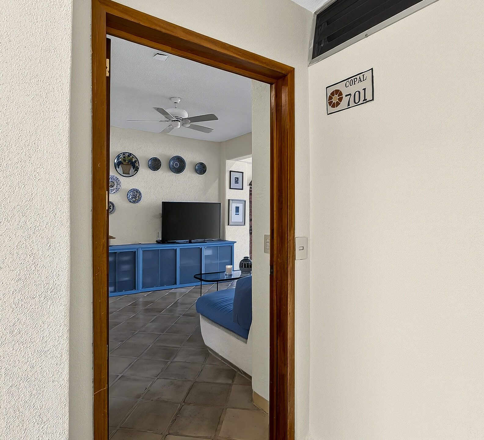 Copal 701-1